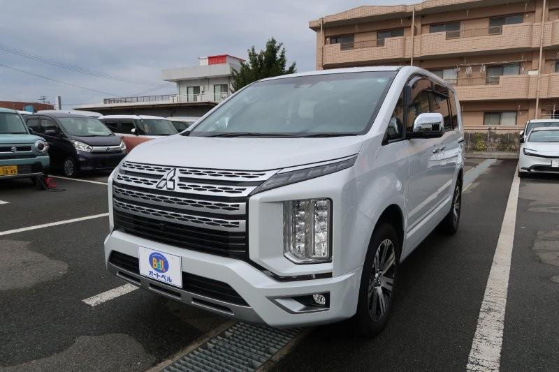 オートベルの中古車三　菱 デリカＤ：５　２３００ P(10.1ﾅﾋﾞ･ｽﾃｯﾌﾟﾚｽ･ﾚﾝﾀ･8人)4WD