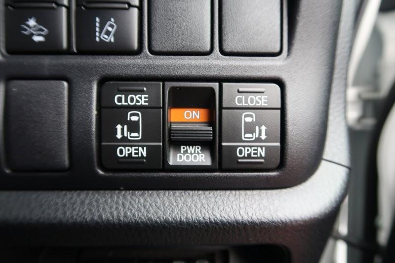 電動スライドドアで半ドアの心配なし