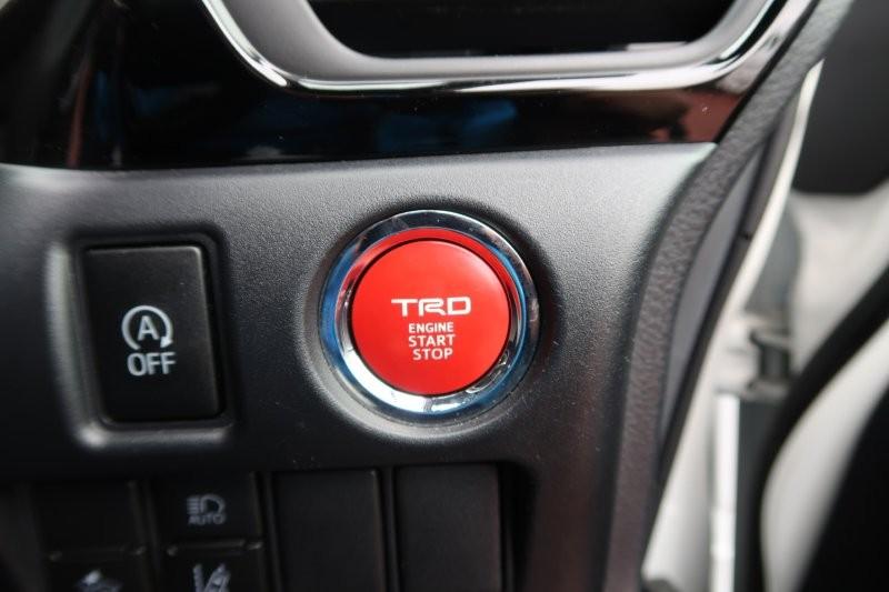 プッシュスタートで鍵の出し入れなし