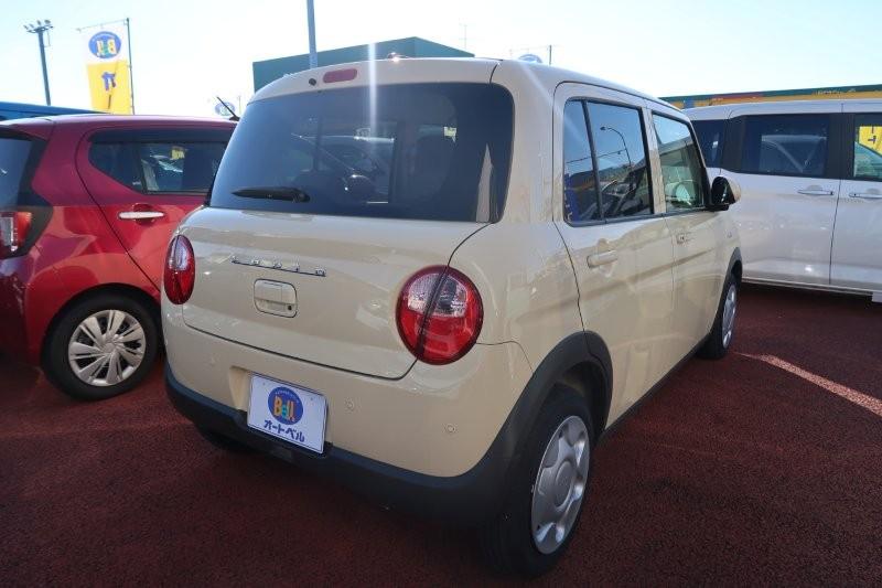 パーキングセンサーで障害物をお知らせ