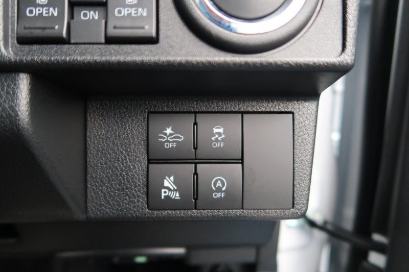 衝突軽減ブレーキ搭載