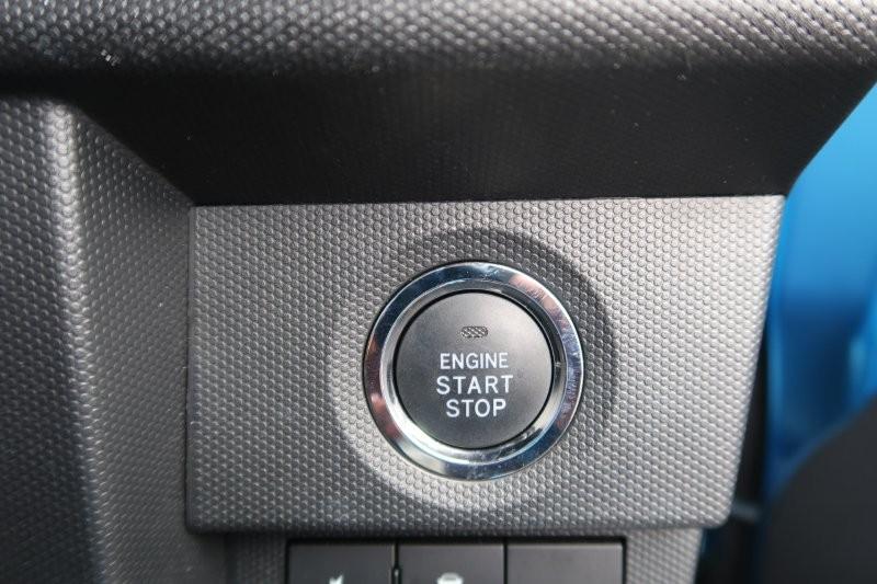 プッシュスタートで鍵の出し入れなし