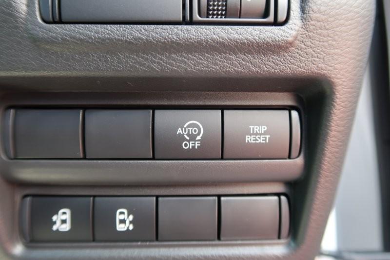 アイドリングストップで余計な燃料消費を抑える