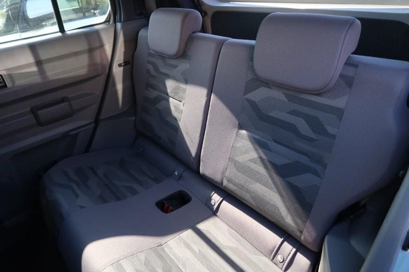 後席もゆったり乗れる室内空間