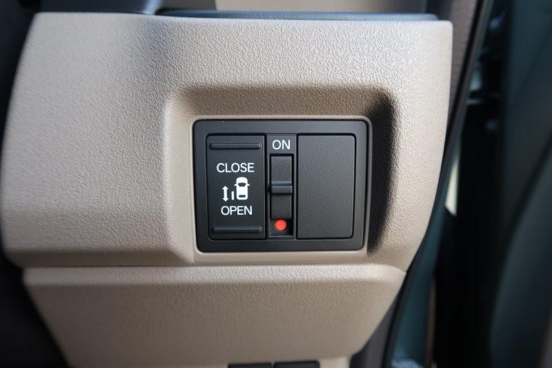 電動スライドドアで半ドアの心配なし