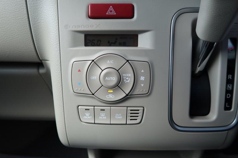 オートエアコンで風量自動調節