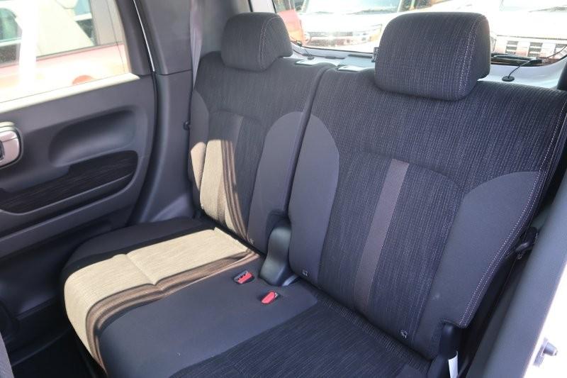 後席もゆったり乗れる室内空間