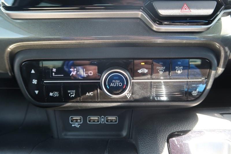 オートエアコンで風量自動調節