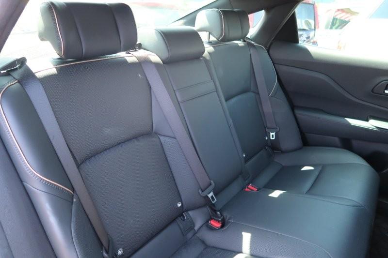 後席もゆったり乗れる室内空間