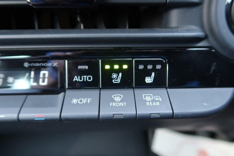 シートヒーターで寒い日も快適