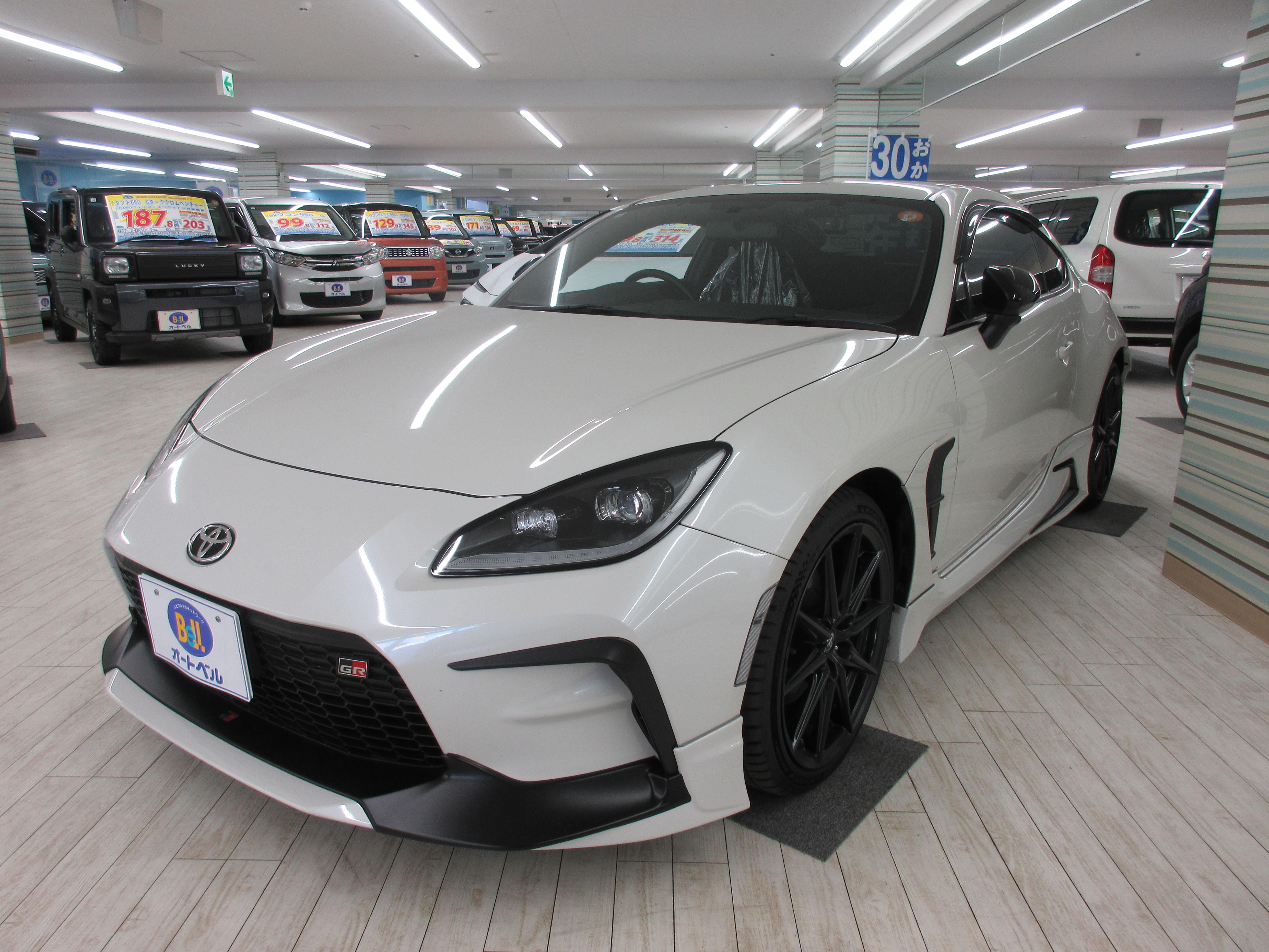 オートベルの中古車トヨタ ＧＲ８６　２４００ RZ(9ｲﾝﾁﾅﾋﾞ･GRｴｱﾛ･ｱｲｻｲﾄ)