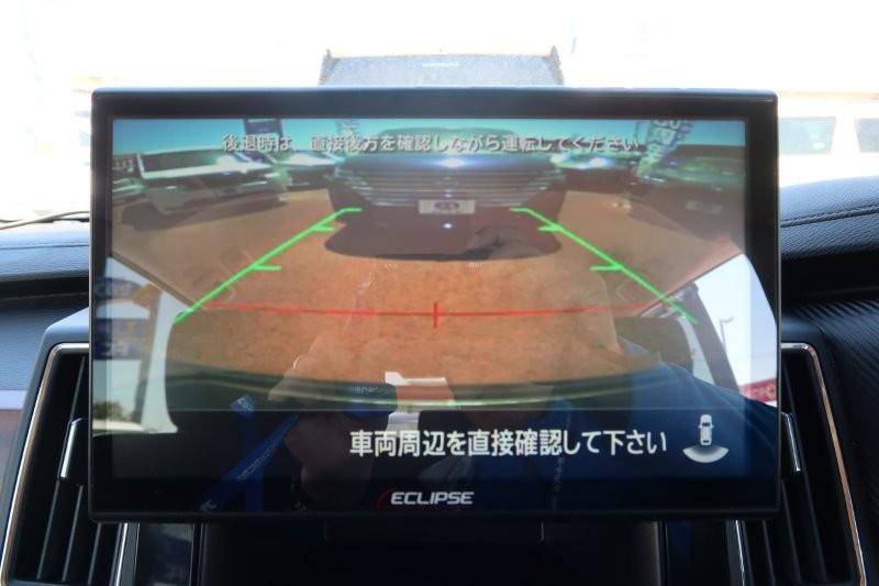 バックモニターで駐車をアシスト