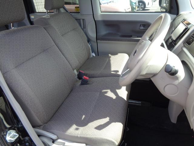 フロントベンチシート