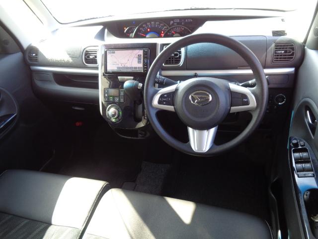 フロントベンチシート　フルオートエアコン