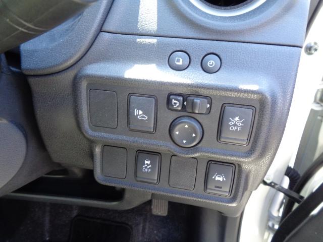 エマージェンシーブレーキ　電動格納ドアミラー