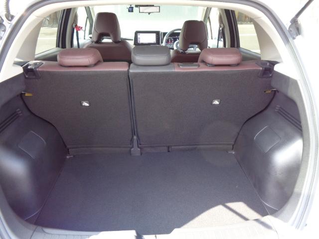 ラゲッジスペース