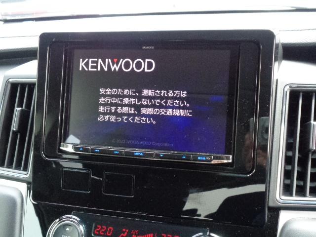 ８インチフルセグナビ