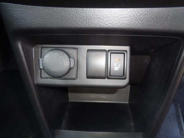 運転席シートヒーター　