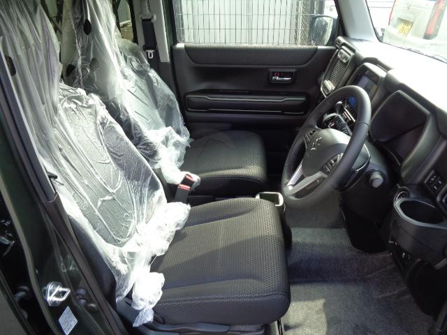 運転席シートリフター付