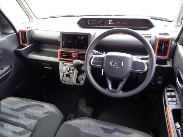 フロントベンチシート　デジタルスピードメーター