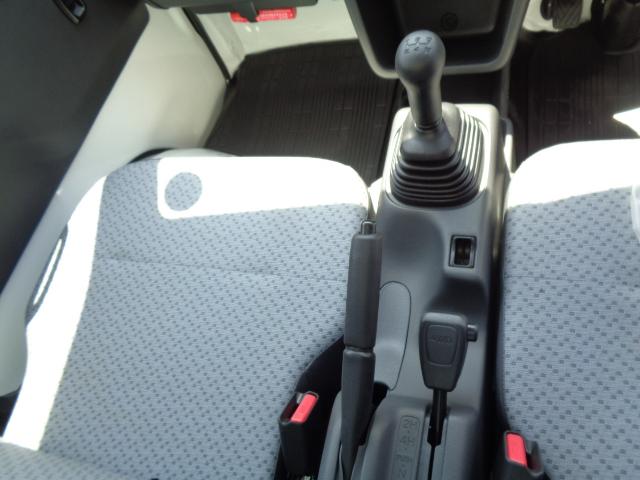 ５速マニュアル（高低速2段切替え式）