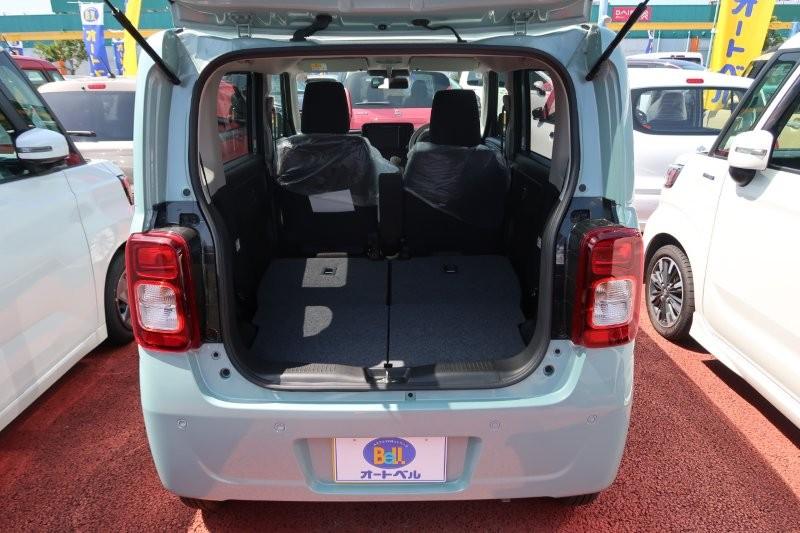 乗せる荷物に合わせてシートアレンジ可能　　　T.O