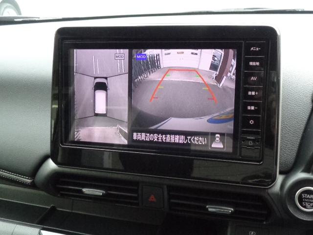 ９インチナビ　アラウンドビューモニター表示