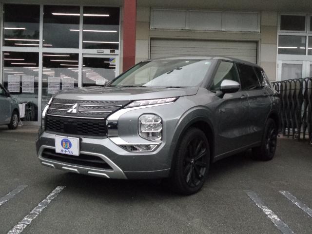 オートベルの中古車三　菱 アウトランダーＰＨＥＶ２４００ P 4WD(9ｲﾝﾁﾅﾋﾞ)
