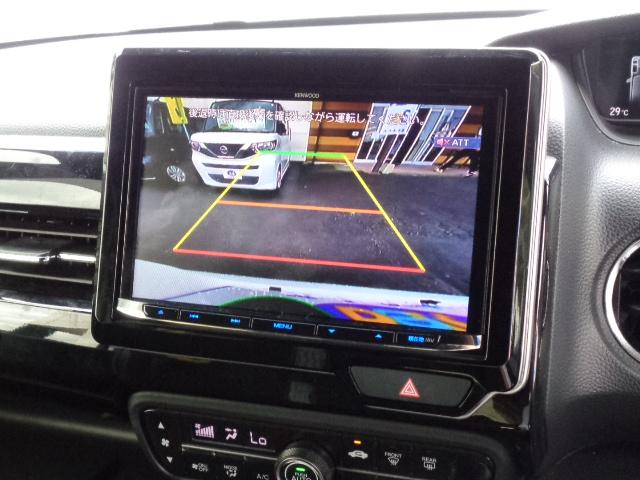 ８インチフルセグナビ　バックカメラ表示