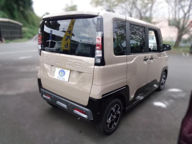 パーキングセンサー　アルミホイール　両側電動スライドドア