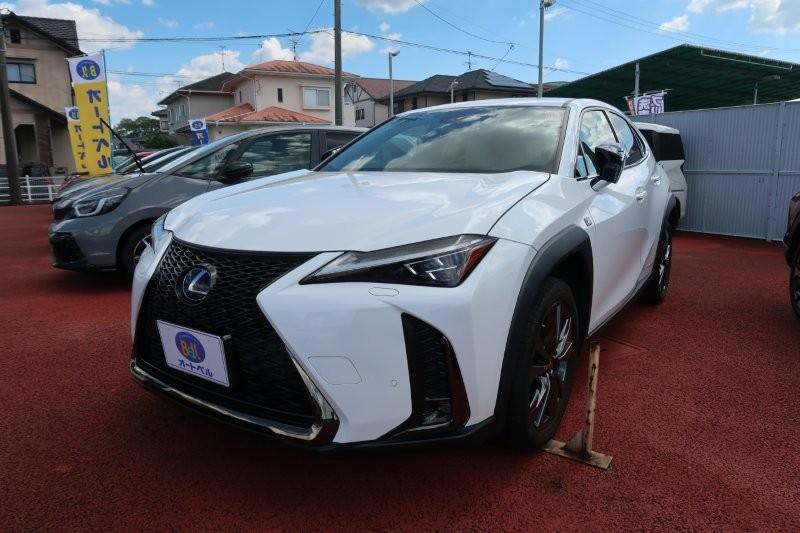 オートベルの中古車レクサス ＵＸ２５０ｈ２０００ Fｽﾎﾟｰﾂ(ﾅﾋﾞ･ﾎﾜｲﾄﾚｻﾞｰ)